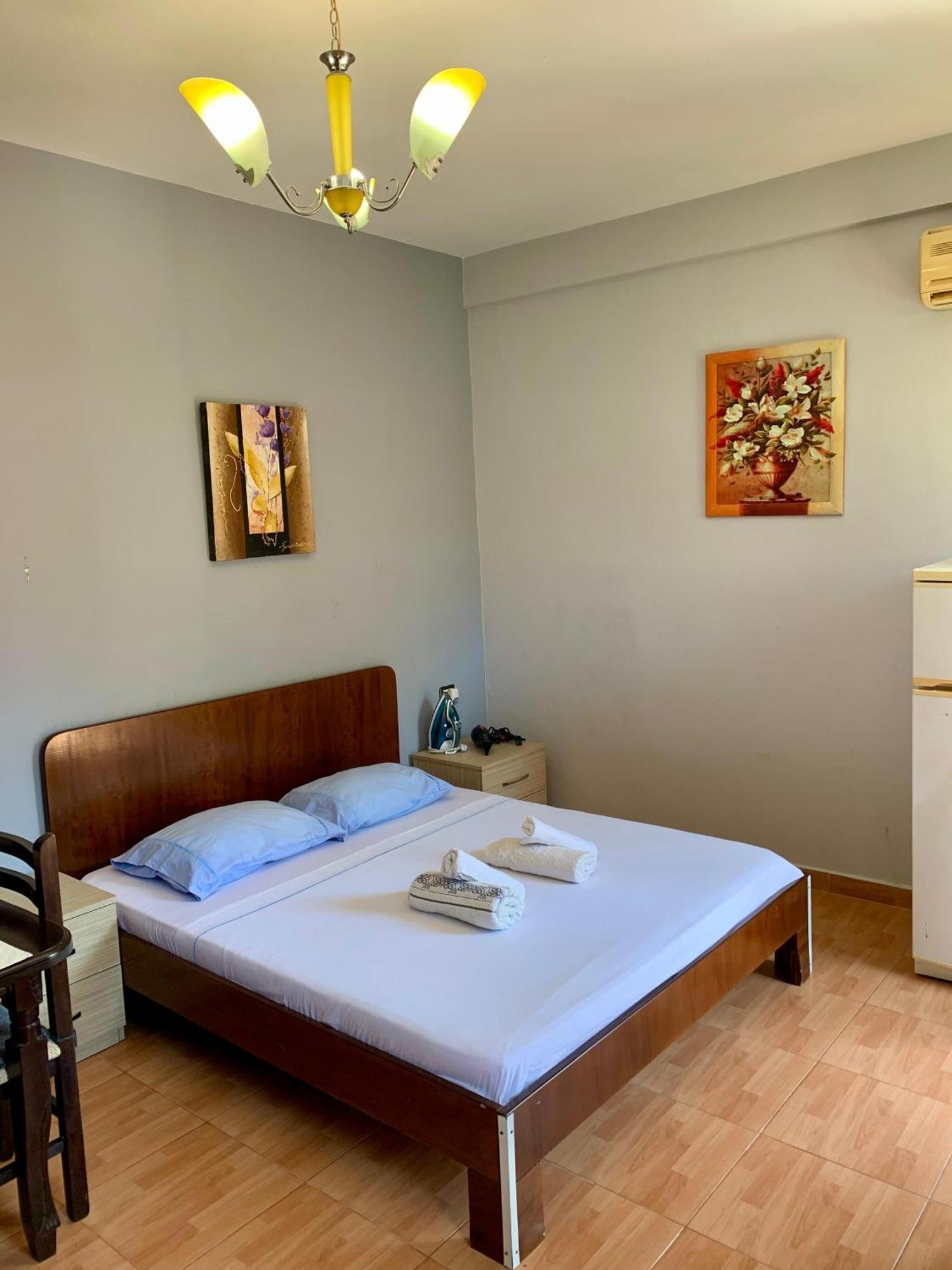 Gazi'S Apartament For Rent Golem  Esterno foto