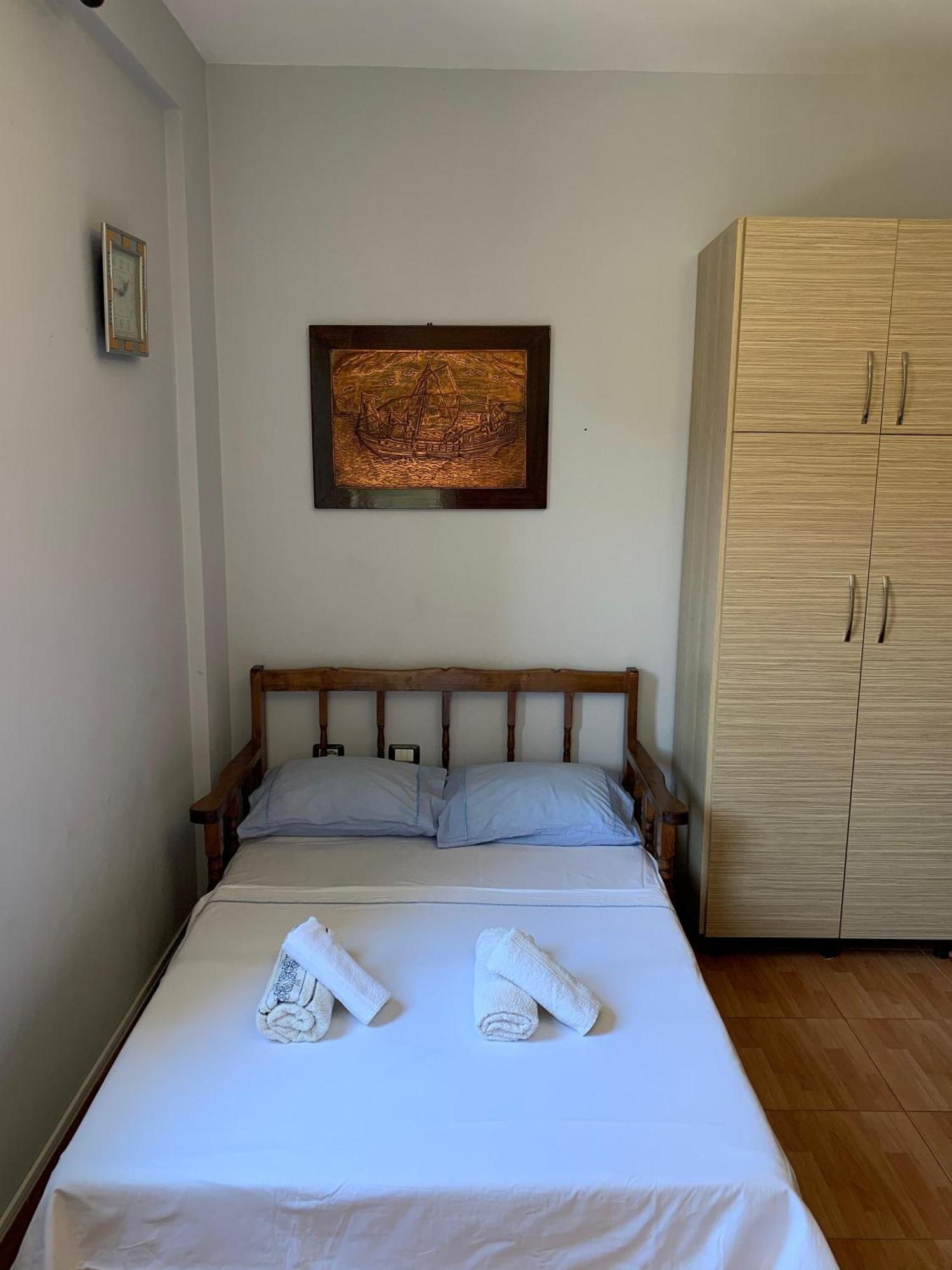 Gazi'S Apartament For Rent Golem  Esterno foto